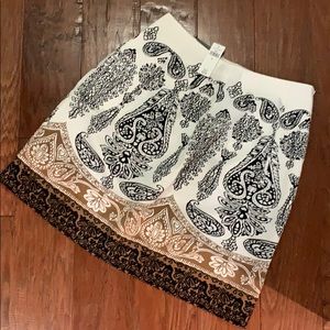 Banana republic skirt. BRAND NEW!